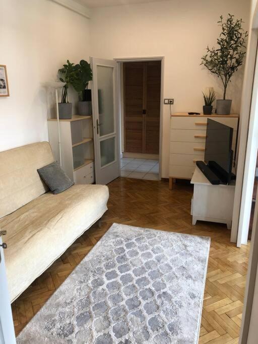 Appartement Awesome, 15 Mins To Center Budapest