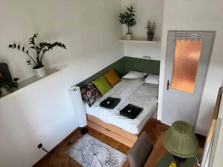Awesome, 15 Mins To Center Apartament Budapeszt